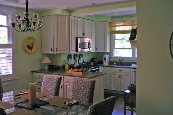 New kitchen and dining area