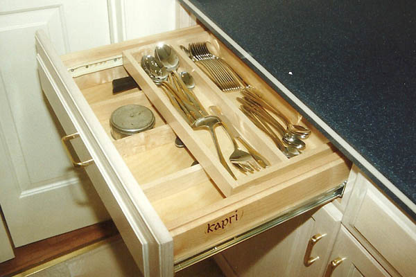 Over and under drawer